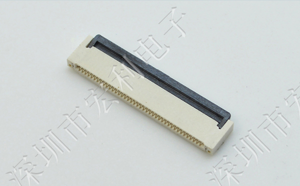 麻豆免费网站FPC插座翻蓋式FFC間距0.5mm 32p針腳位H2.0mm 前插後翻連接器